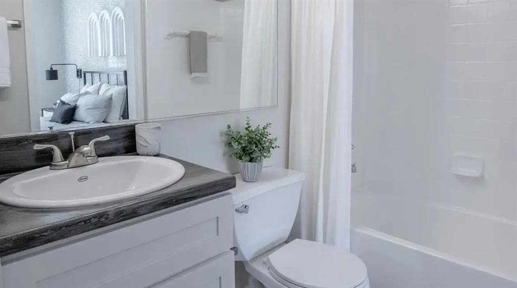 2 bedroom, 2 bathroom, 1,012 sq ft apartment for rent at 1212 James Jackson Parkway, Atlanta, GA 30318 for $1,542 a month — photo 5