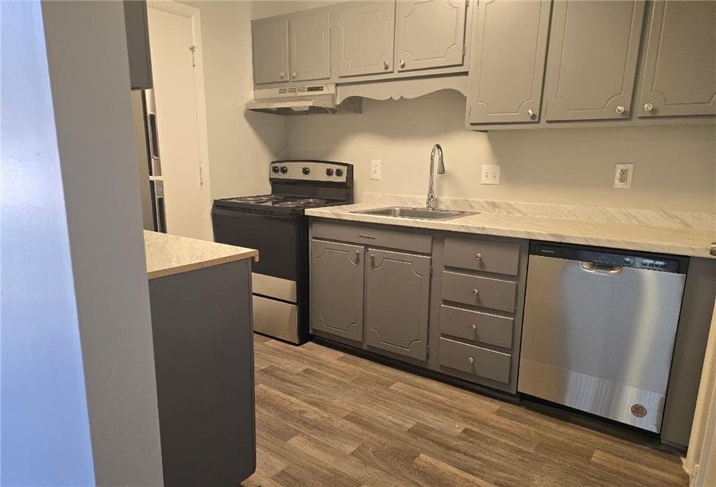 1 bedroom, 1 bathroom, 720 sq ft apartment for rent at 1717 Centra Villa Drive, Atlanta, GA 30311 for $1,250 a month — photo 2