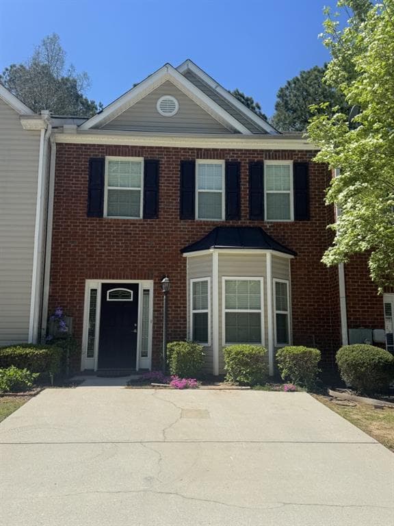 2 bedroom, 3 bathroom, 1,424 sq ft townhouse sold at 2637 Rocky Court, Atlanta, GA 30349