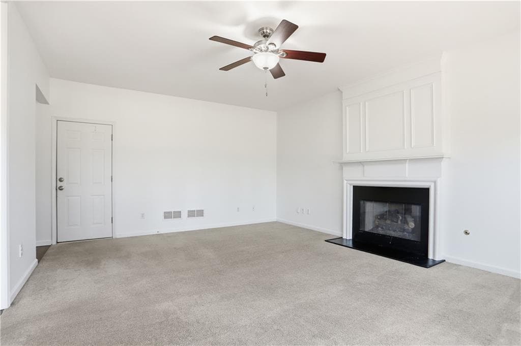 4 bedroom, 3 bathroom, 3,476 sq ft single family residence for sale at 7770 Llangollen Way, Cumming, GA 30041 — photo 9
