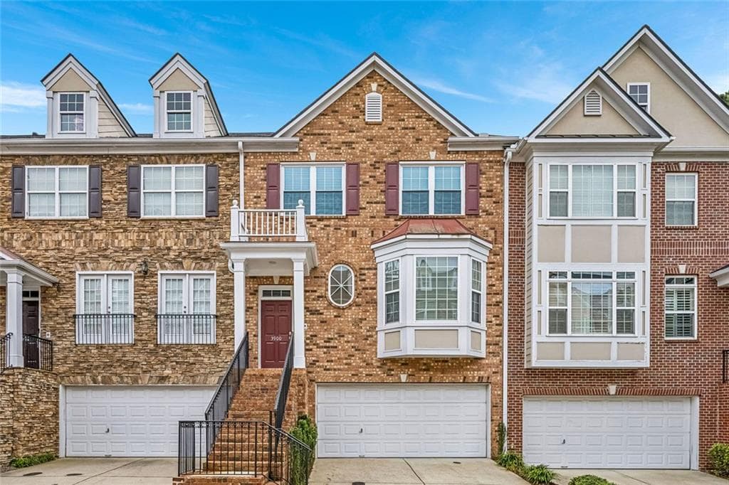 4 bedroom, 4 bathroom, 2,660 sq ft townhouse for sale at 3900 Old Atlanta Station Drive, Atlanta, GA 30339 — photo 1 of 92
