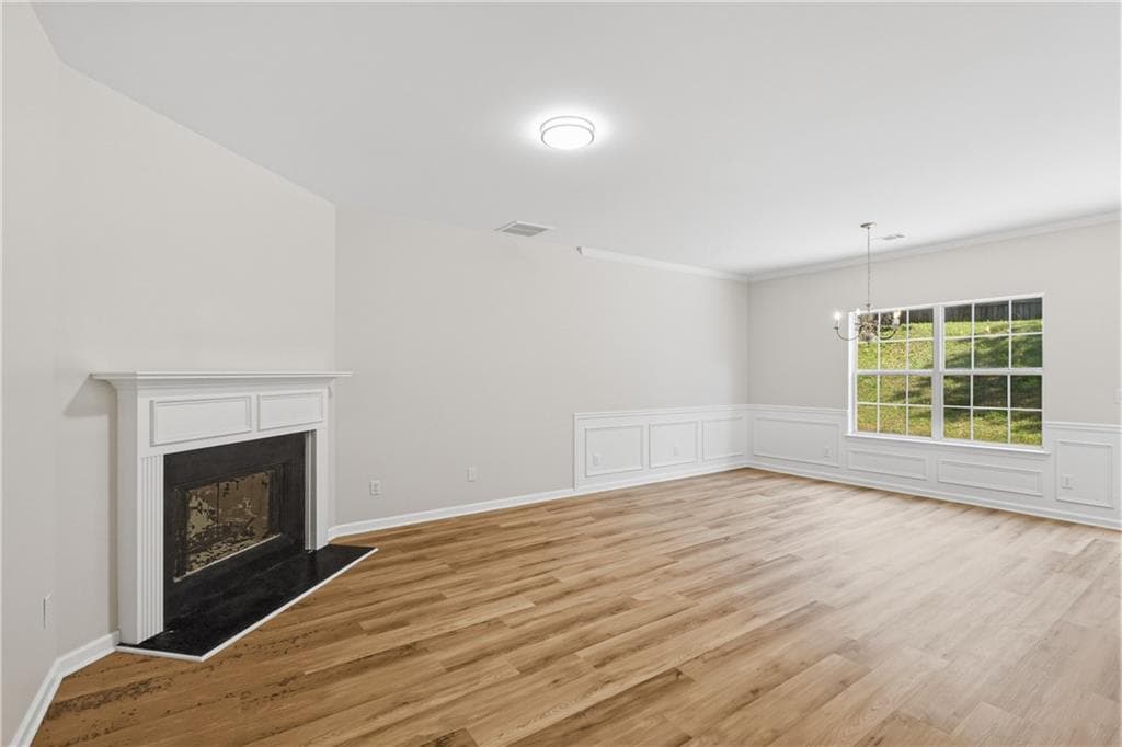 3 bedroom, 2 bathroom, 1,668 sq ft single family residence for sale at 6065 Hemperly Road, College Park, GA 30349 — photo 2
