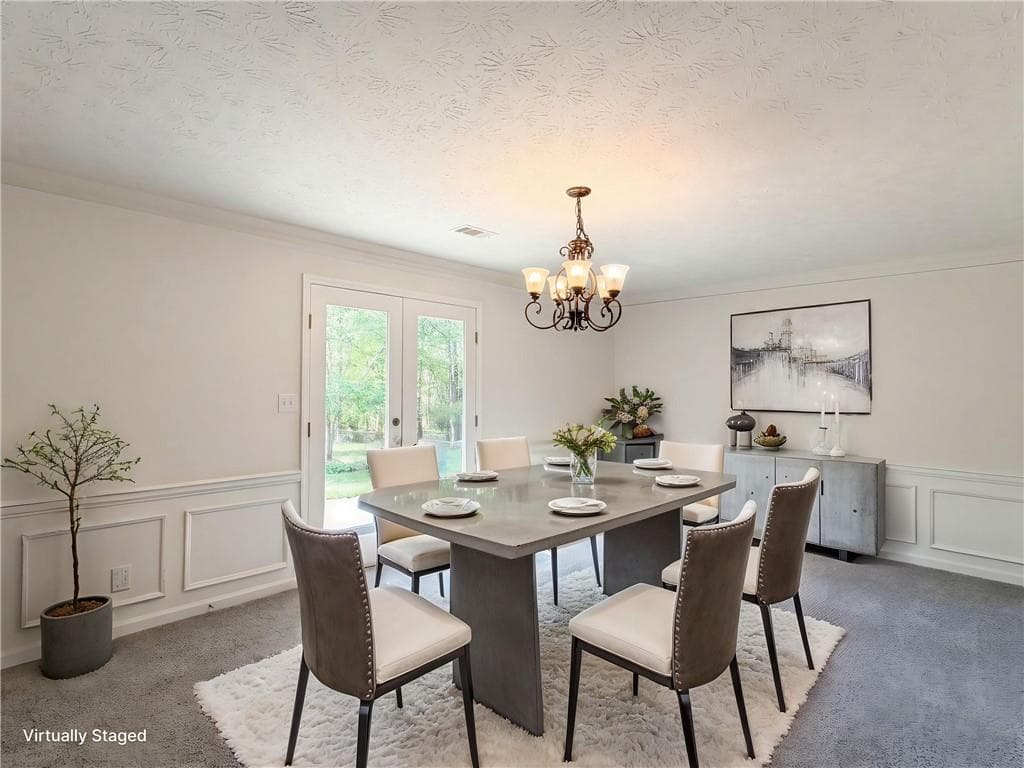 4 bedroom, 2 bathroom, 2,436 sq ft single family residence for sale at 1622 Spaniel Court, Conyers, GA 30094 — photo 3
