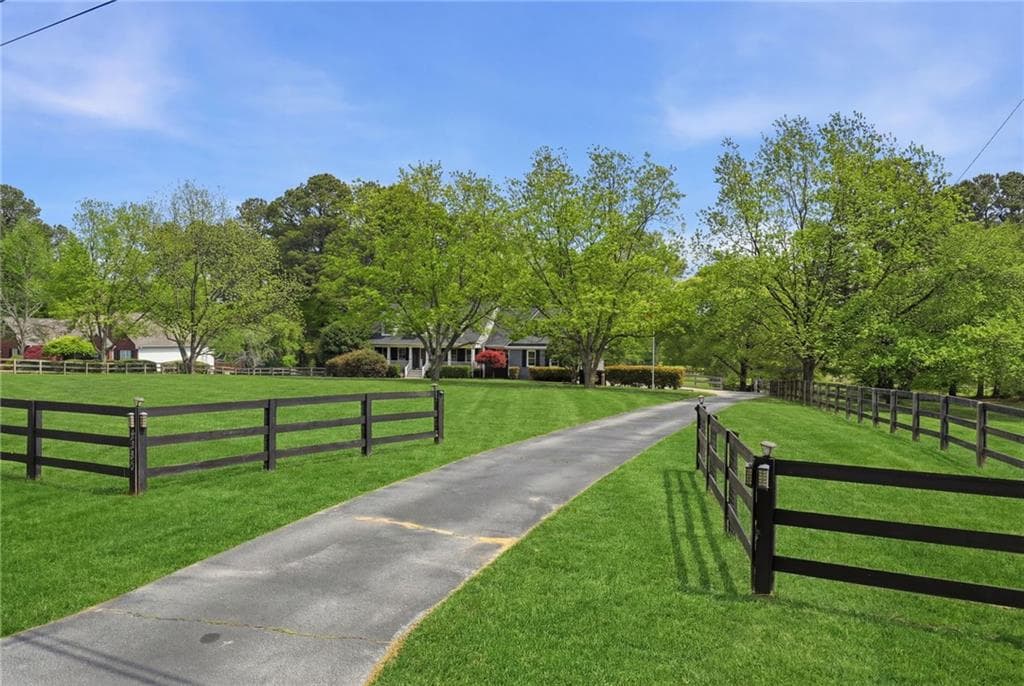 6 bedroom, 5 bathroom, 4,763 sq ft single family residence for sale at 2380 Camp Mitchell Road, Grayson, GA 30017 — photo 5