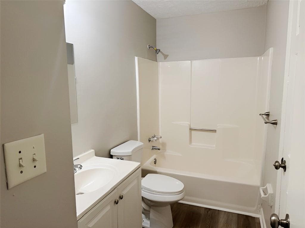 4 bedroom, 2 bathroom, 1,110 sq ft single family residence under contract at 3090 Creel Road, Atlanta, GA 30349 — photo 10