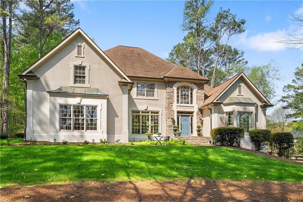 6 bedroom, 5 bathroom, 5,576 sq ft single family residence sold at 13405 Providence Lake Drive, Milton, GA 30004