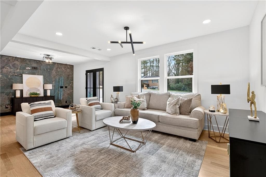 5 bedroom, 3 bathroom, 2,846 sq ft single family residence for sale at 245 Doeskin Trail, Smyrna, GA 30082 — photo 7