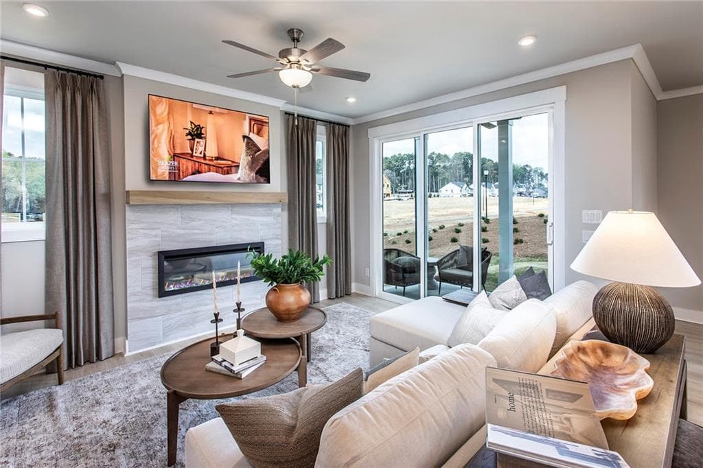 3 bedroom, 3 bathroom, 2,432 sq ft single family residence for sale at 112 Kindred Lane, Marietta, GA 30066 — photo 8