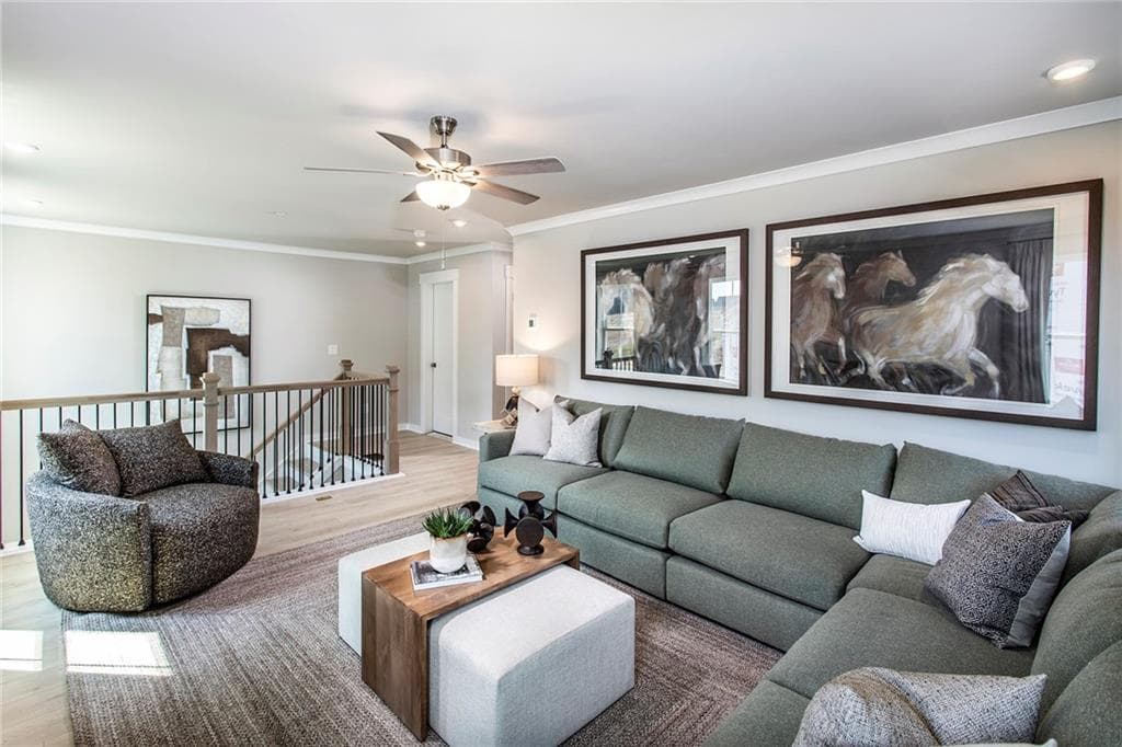 3 bedroom, 3 bathroom, 2,432 sq ft single family residence for sale at 112 Kindred Lane, Marietta, GA 30066 — photo 10