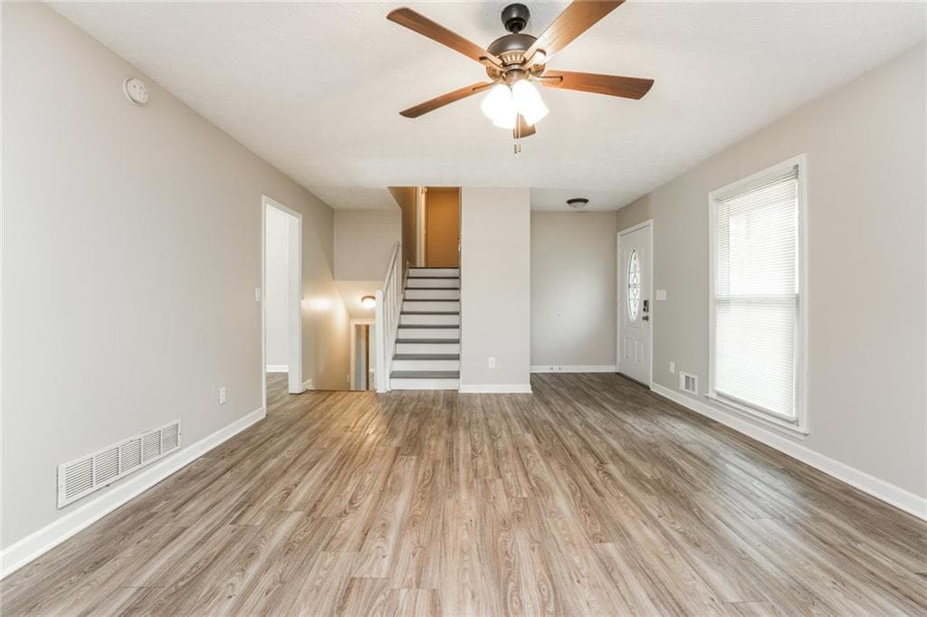 3 bedroom, 2 bathroom, 1,919 sq ft single family residence for sale at 2560 Bluffton Road, Buford, GA 30519 — photo 5