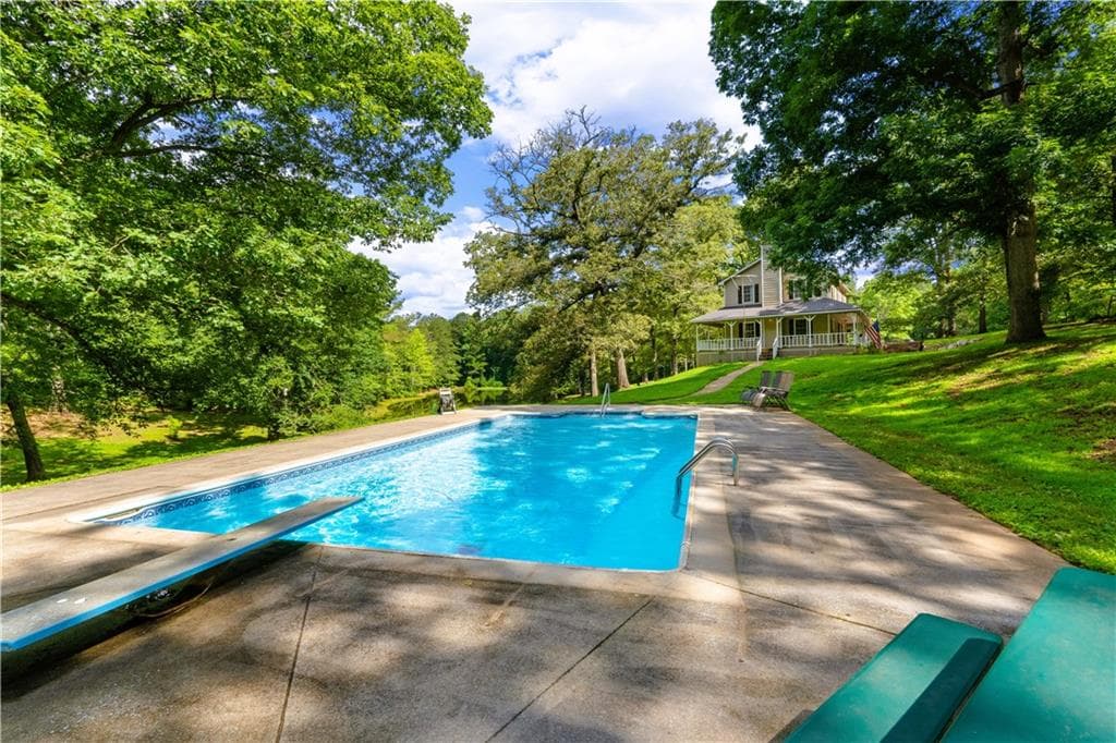 3 bedroom, 3 bathroom, 2,374 sq ft single family residence for sale at 112 Brannon Road, Buchanan, GA 30113 — photo 3