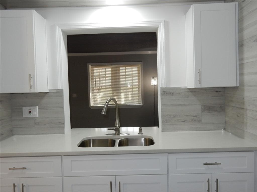 1 bedroom, 1 bathroom, 800 sq ft condominium under contract at 3083 Colonial Way N, Atlanta, GA 30341 — photo 7