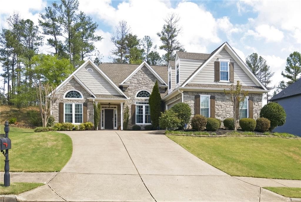 717 Golf Crest Drive, Acworth, GA 30101 — most recent listing photo