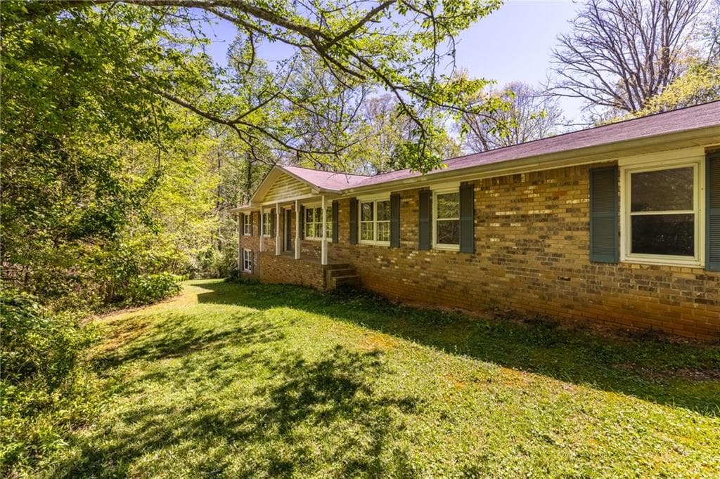 302 Pine Lake Drive, Cumming, GA 30040 — most recent listing photo