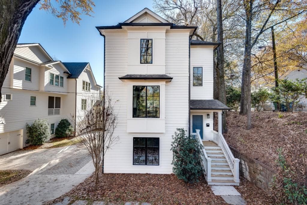 4 bedroom, 4 bathroom, 3,023 sq ft single family residence sold at 625 Home Avenue, Atlanta, GA 30312