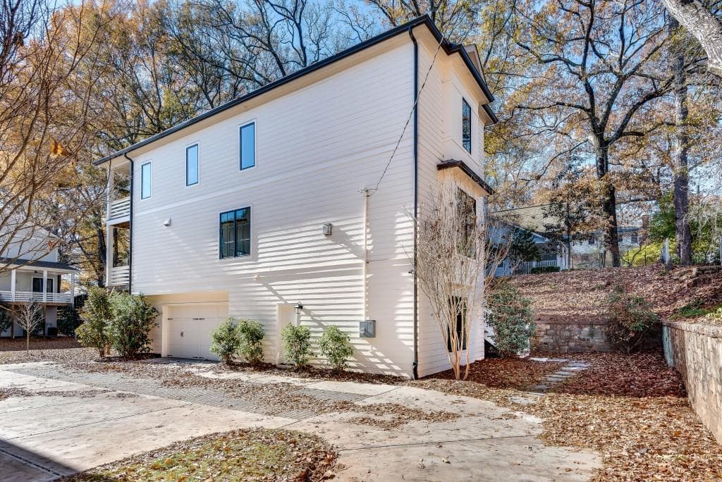 4 bedroom, 4 bathroom, 3,023 sq ft single family residence under contract at 625 Home Avenue, Atlanta, GA 30312 — photo 2