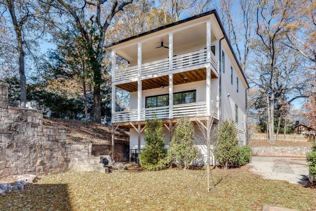 4 bedroom, 4 bathroom, 3,023 sq ft single family residence under contract at 625 Home Avenue, Atlanta, GA 30312 — photo 4