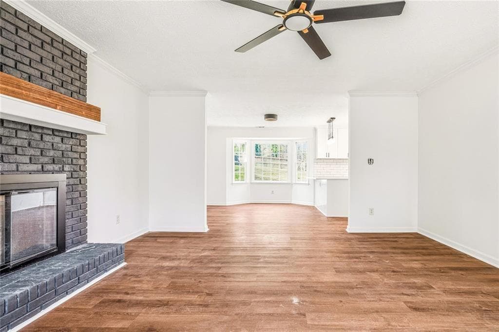4 bedroom, 3 bathroom, 2,250 sq ft single family residence for sale at 4085 Vicksburg Drive, Lawrenceville, GA 30044 — photo 9