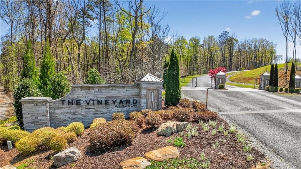 unimproved land for sale at 0 Twisted Oak Road, Talking Rock, GA 30175 — photo 1 of 14