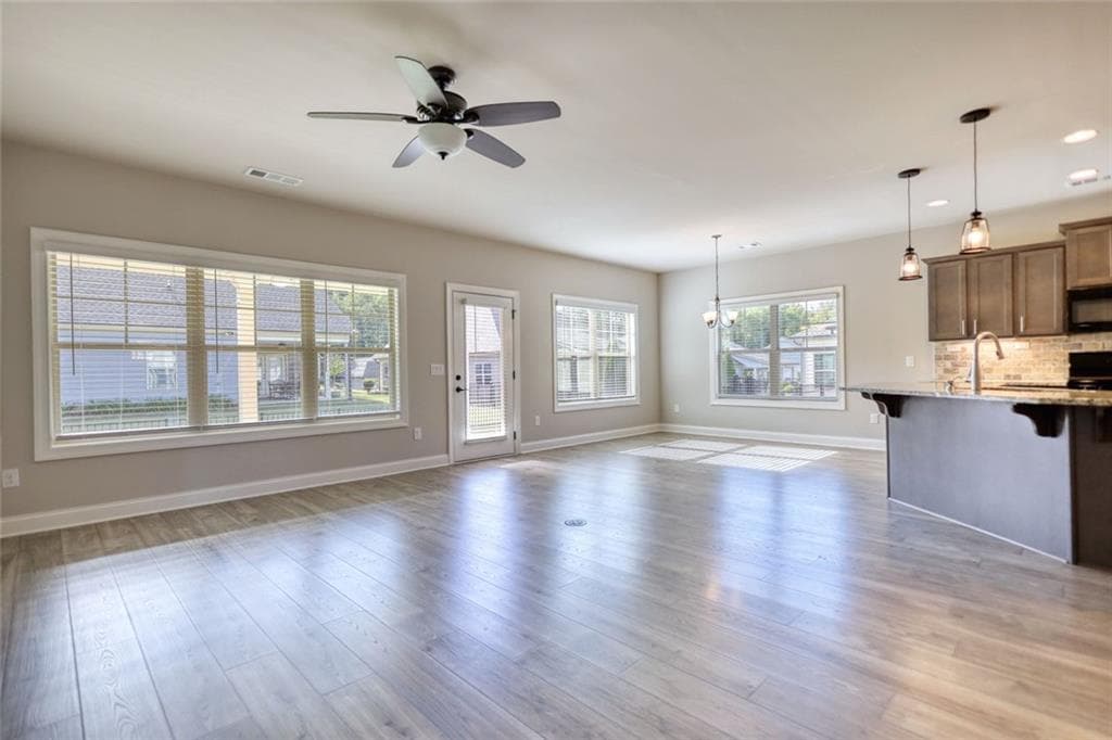 2 bedroom, 2 bathroom, 1,793 sq ft single family residence for sale at 278 Club Drive, Monroe, GA 30655 — photo 6