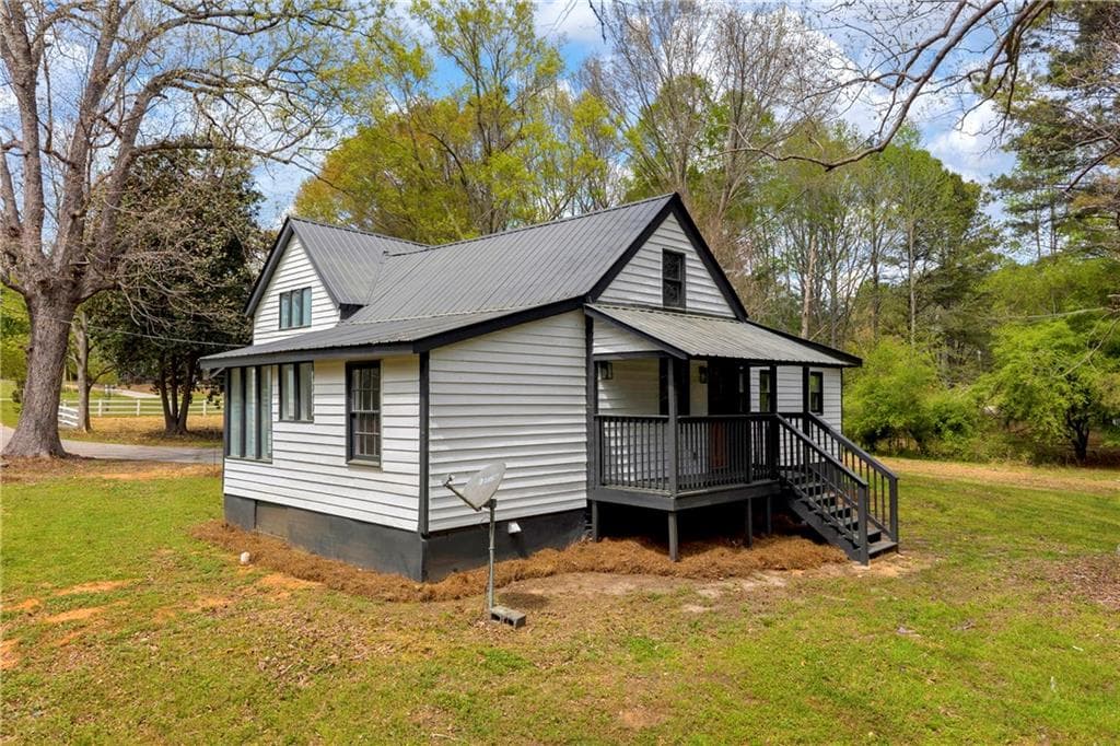 3 bedroom, 3 bathroom, 1,998 sq ft single family residence under contract at 510 Mount Zion Road, Oxford, GA 30054 — photo 6