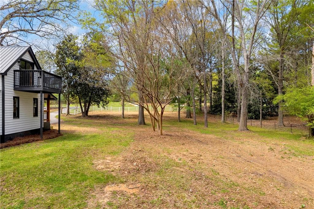 3 bedroom, 3 bathroom, 1,998 sq ft single family residence under contract at 510 Mount Zion Road, Oxford, GA 30054 — photo 8
