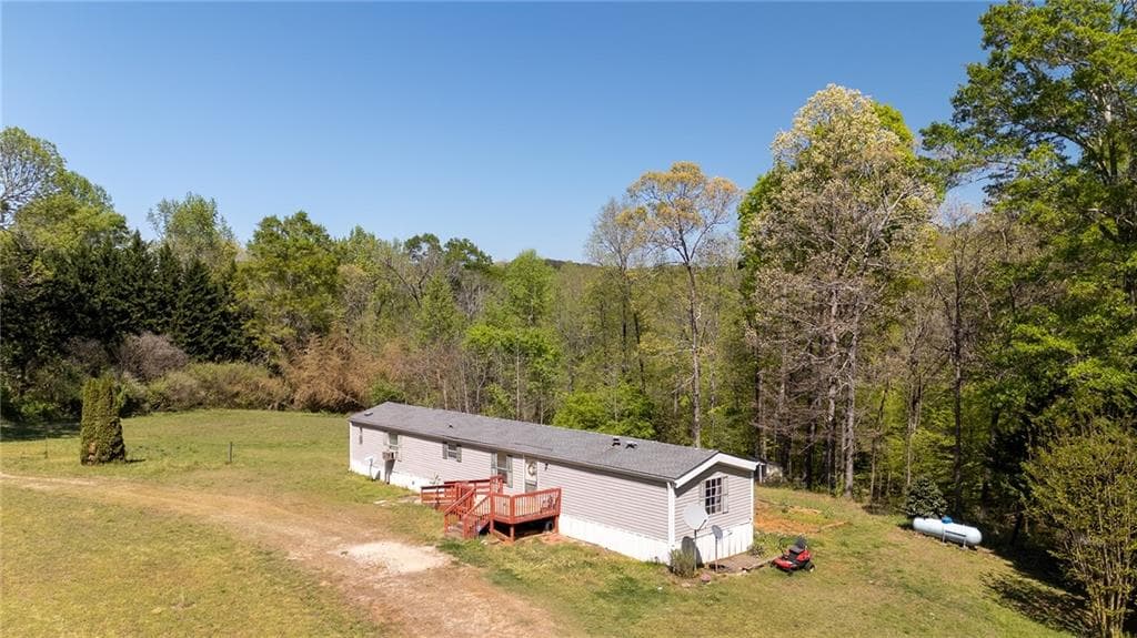 3 bedroom, 2 bathroom, 1,216 sq ft single family residence for rent at 4201 Dunagan Road, Gillsville, GA 30543 for $1,400 a month — photo 1 of 37