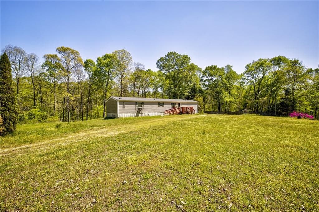 3 bedroom, 2 bathroom, 1,216 sq ft single family residence for rent at 4201 Dunagan Road, Gillsville, GA 30543 for $1,400 a month — photo 4