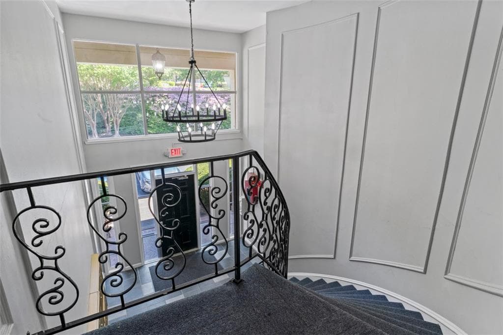 1 bedroom, 1 bathroom, 1,944 sq ft condominium for sale at 3650 Ashford Dunwoody Road 924, Atlanta, GA 30319 — photo 3