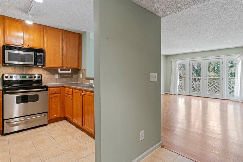 1 bedroom, 1 bathroom, 1,944 sq ft condominium for sale at 3650 Ashford Dunwoody Road 924, Atlanta, GA 30319 — photo 5