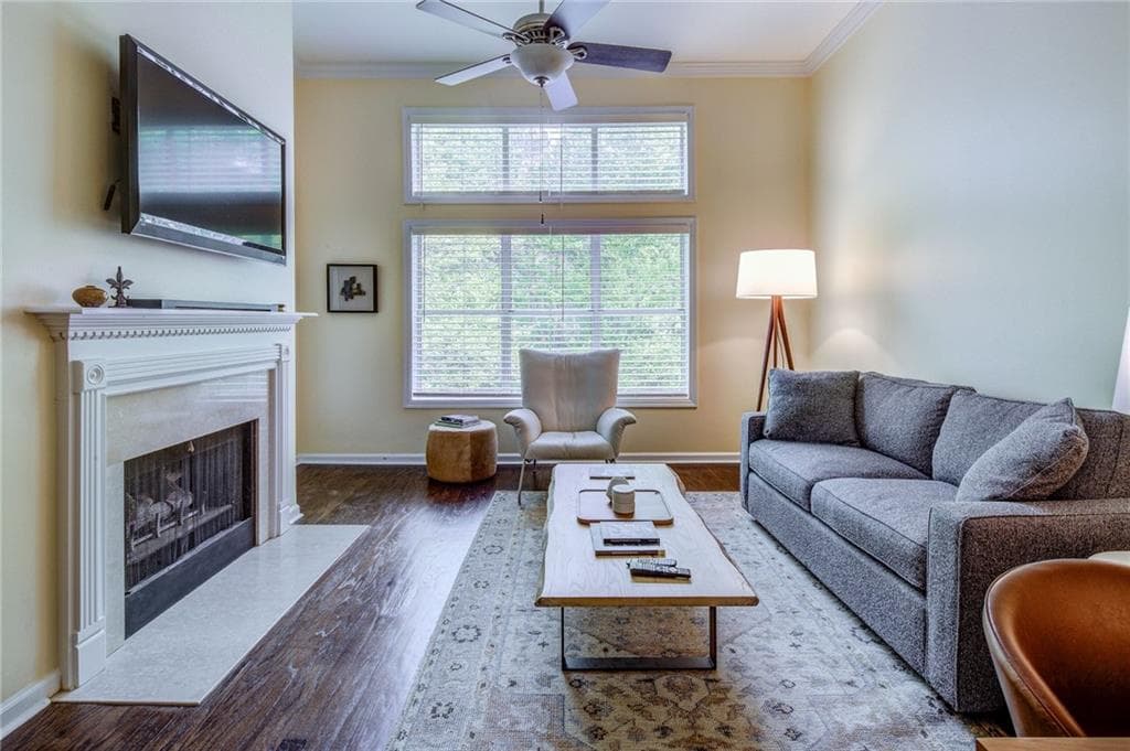 1 bedroom, 1 bathroom, 820 sq ft condominium under contract at 2509 River Green Drive 2509, Atlanta, GA 30327 — photo 4