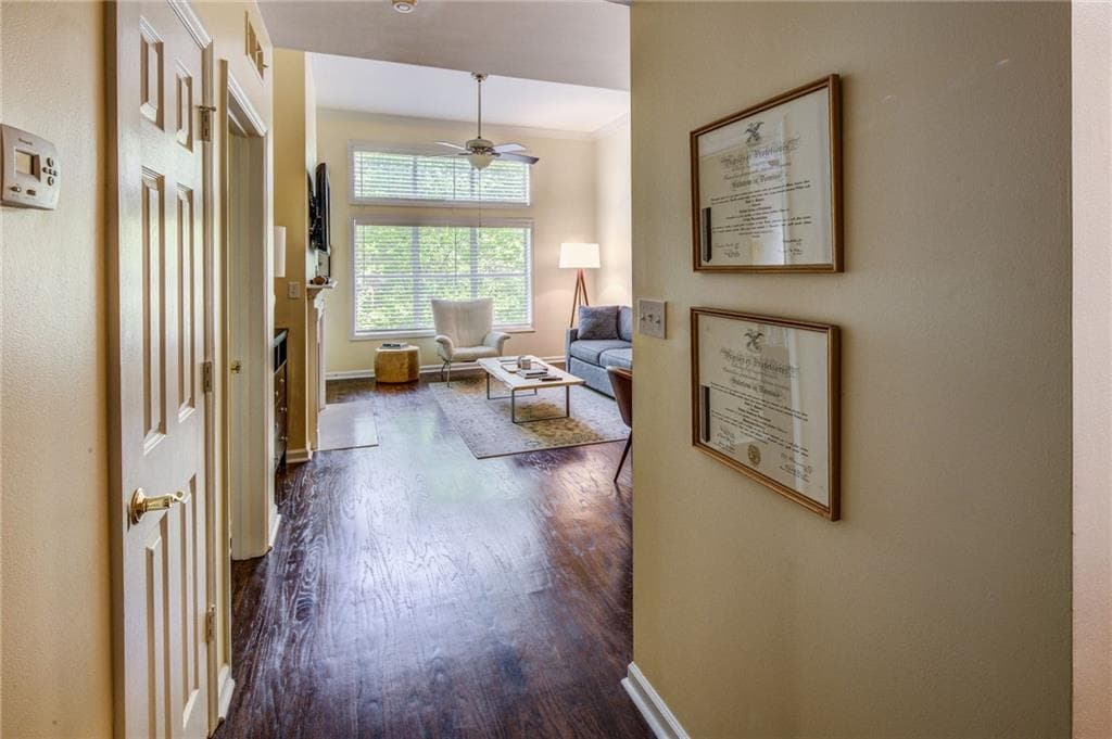 1 bedroom, 1 bathroom, 820 sq ft condominium under contract at 2509 River Green Drive 2509, Atlanta, GA 30327 — photo 7