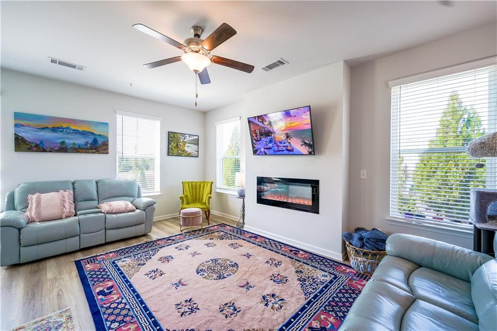 4 bedroom, 4 bathroom, 1,897 sq ft townhouse under contract at 315 Cobalt Drive, Fayetteville, GA 30214 — photo 7