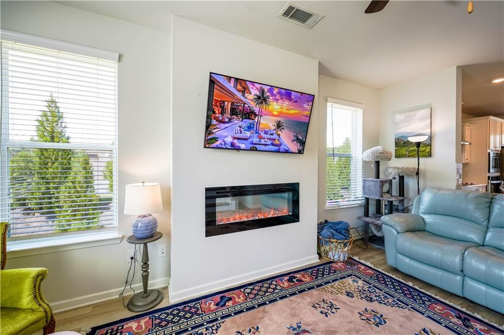 4 bedroom, 4 bathroom, 1,897 sq ft townhouse under contract at 315 Cobalt Drive, Fayetteville, GA 30214 — photo 8