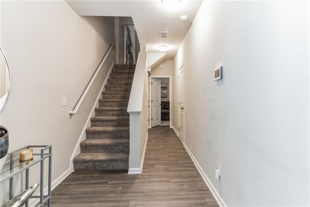 4 bedroom, 4 bathroom, 1,600 sq ft townhouse for rent at 3123 Meadowstone Lane, Atlanta, GA 30331 for $2,800 a month — photo 3