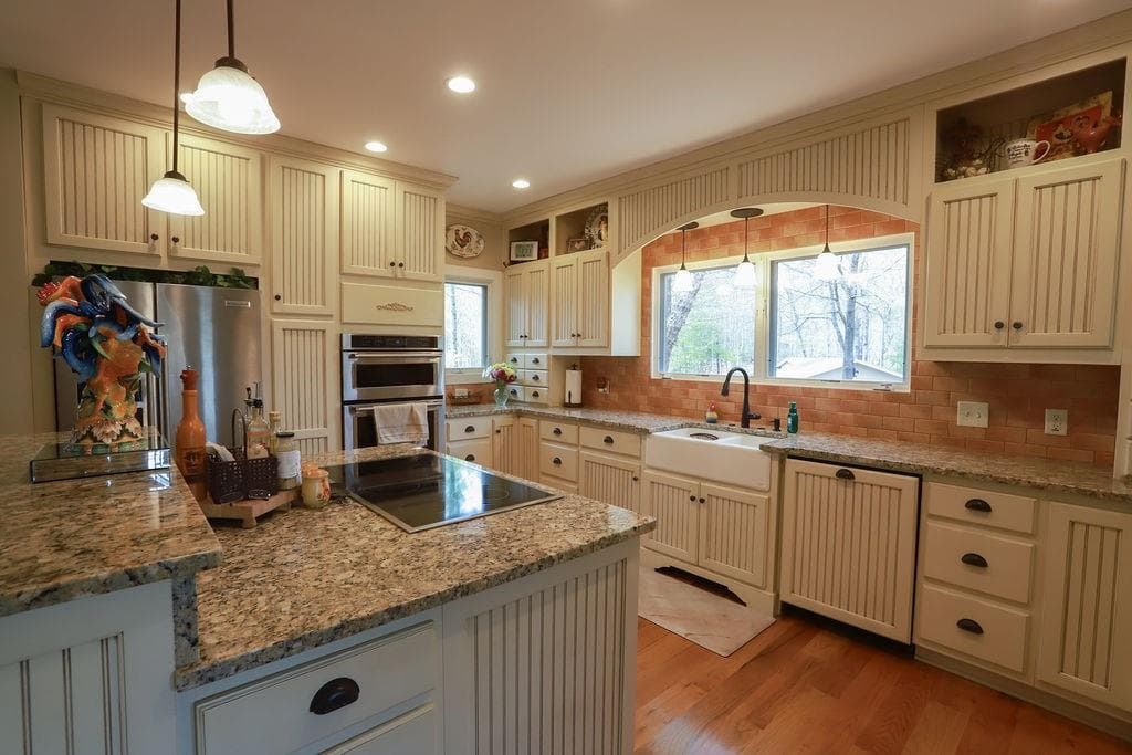 4 bedroom, 4 bathroom, 4,621 sq ft single family residence for sale at 120 Bear Den Road, Dahlonega, GA 30533 — photo 7