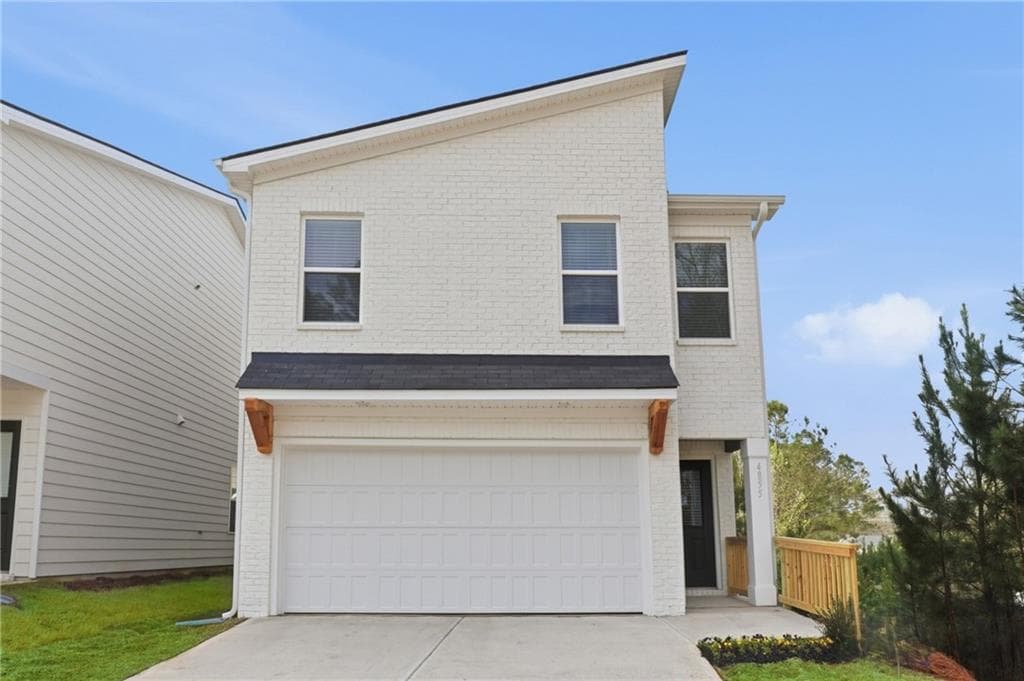 3 bedroom, 3 bathroom, 1,700 sq ft single family residence sold at 4855 Station Lane, Union City, GA 30349