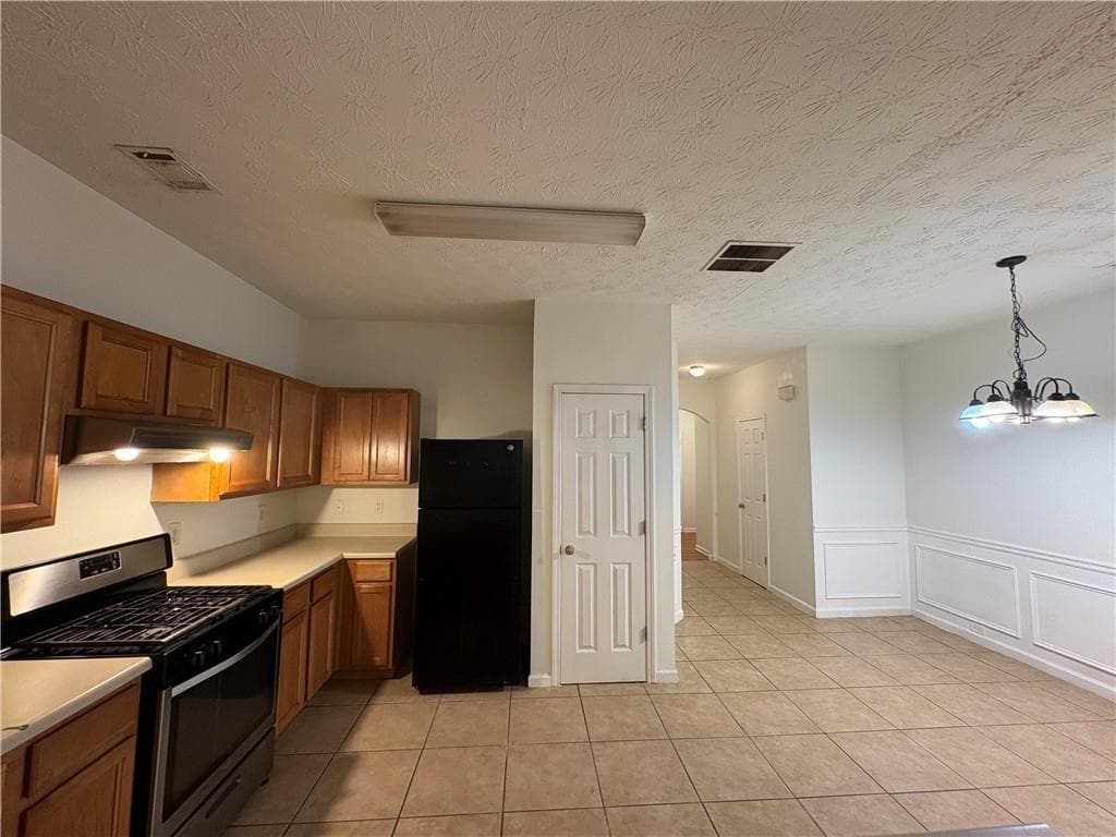 3 bedroom, 3 bathroom townhouse for rent at 2485 Emma Way, Lawrenceville, GA 30044 for $2,000 a month — photo 6
