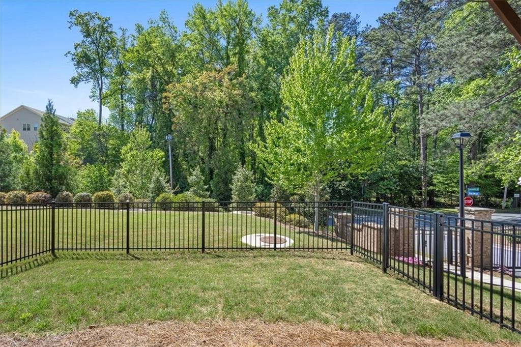 4 bedroom, 4 bathroom, 2,407 sq ft townhouse for sale at 2056 Violet Lane, Brookhaven, GA 30319 — photo 8