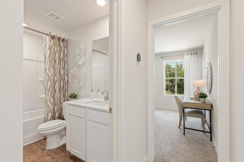 3 bedroom, 3 bathroom, 1,855 sq ft townhouse for rent at 1722 Harper Lily Lane, Lawrenceville, GA 30043 for $2,350 a month — photo 8