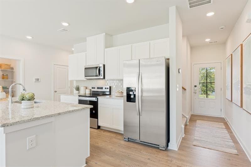3 bedroom, 3 bathroom, 1,855 sq ft townhouse for rent at 1722 Harper Lily Lane, Lawrenceville, GA 30043 for $2,350 a month — photo 10