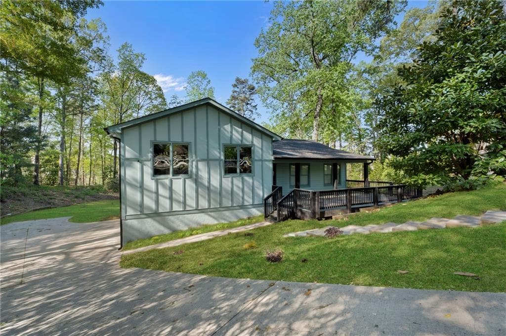 395 Pine L Drive, Buford, GA 30518 — most recent listing photo