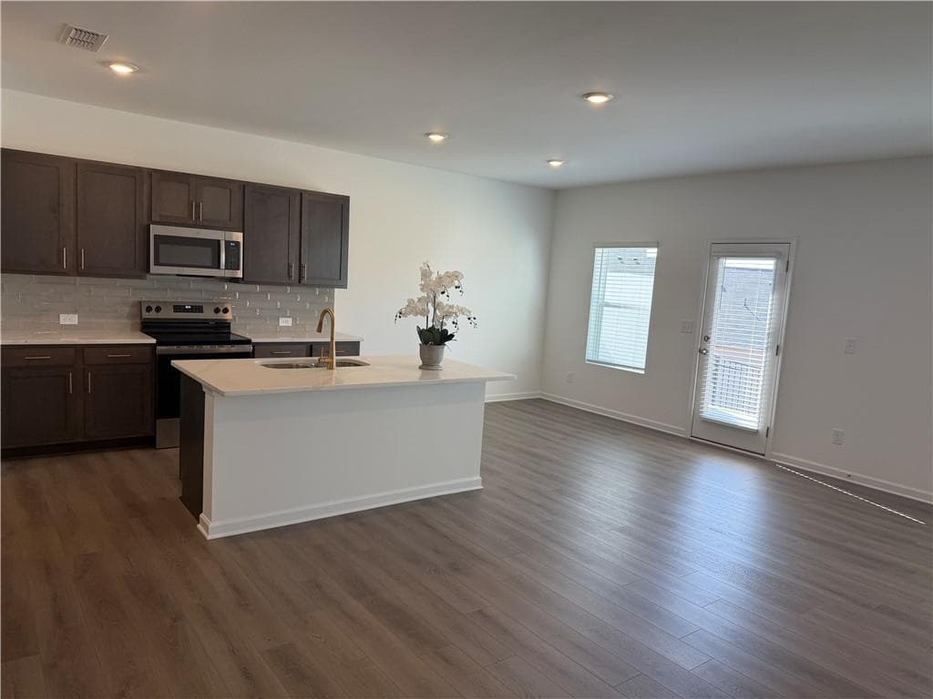 3 bedroom, 3 bathroom, 1,800 sq ft townhouse for rent at 6715 Armonia Drive, Mableton, GA 30126 for $2,450 a month — photo 5