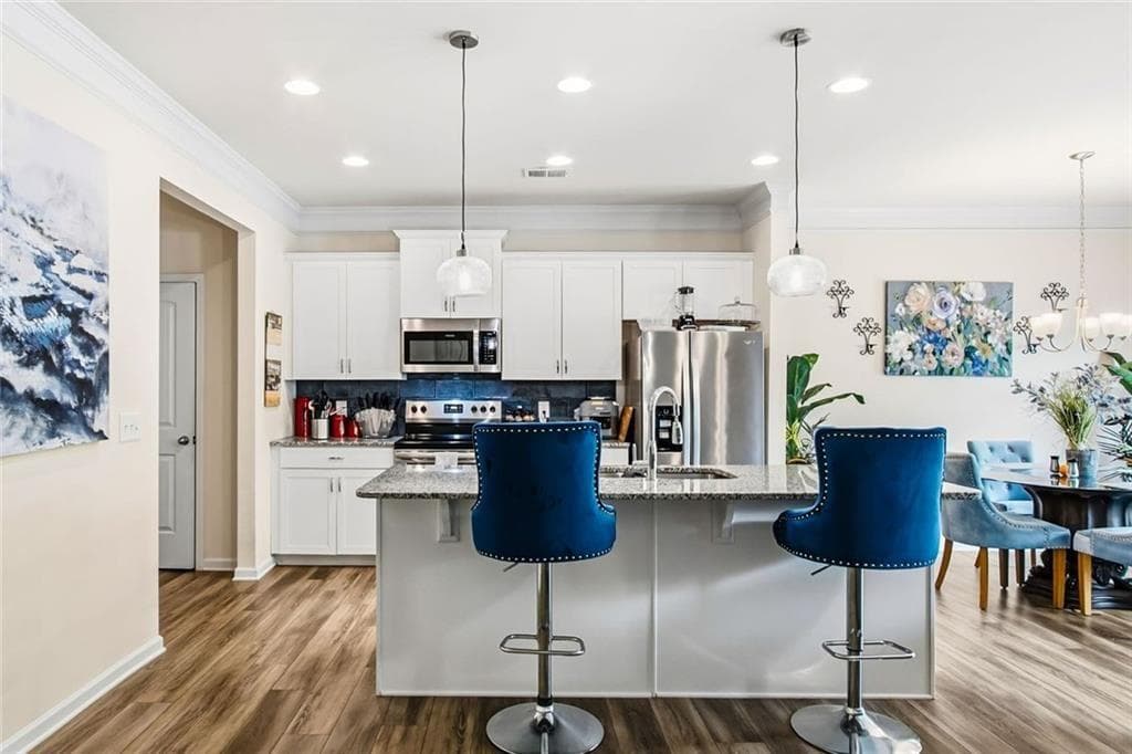 3 bedroom, 3 bathroom, 2,372 sq ft townhouse for sale at 521 Crescent Woode Way, Dallas, GA 30157 — photo 8