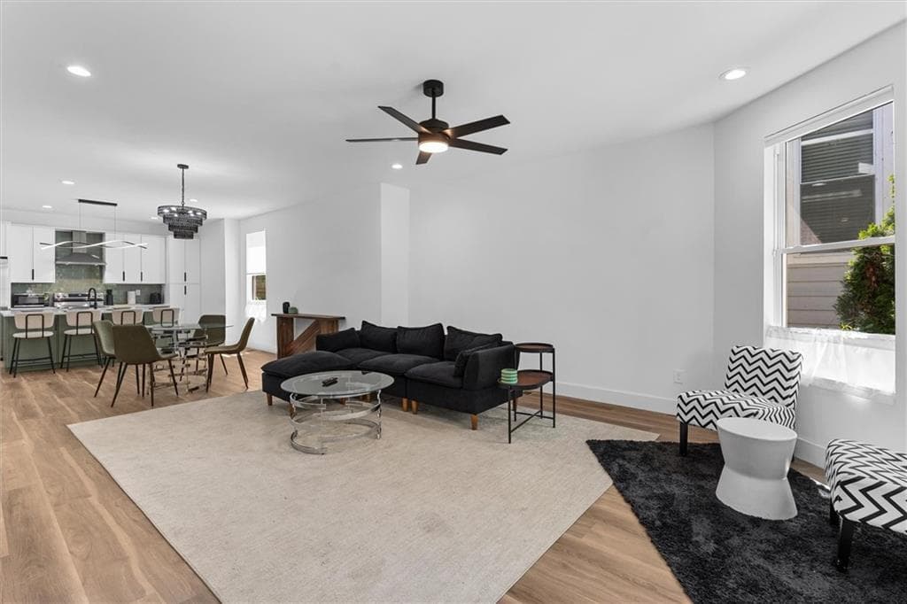 8 bedroom, 7 bathroom, 4,770 sq ft single family residence for sale at 598 Formwalt Street, Atlanta, GA 30312 — photo 7
