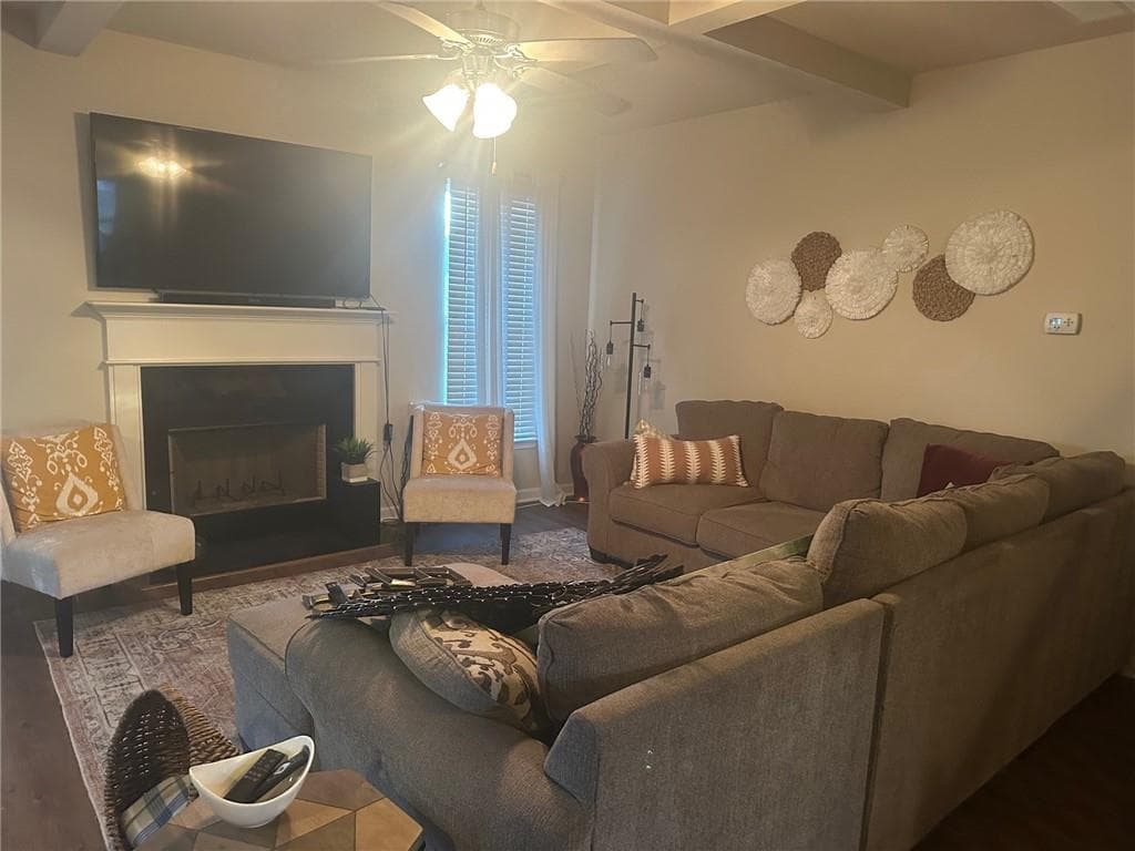 4 bedroom, 4 bathroom, 2,919 sq ft single family residence for sale at 1291 Long Acre Drive, Loganville, GA 30052 — photo 6