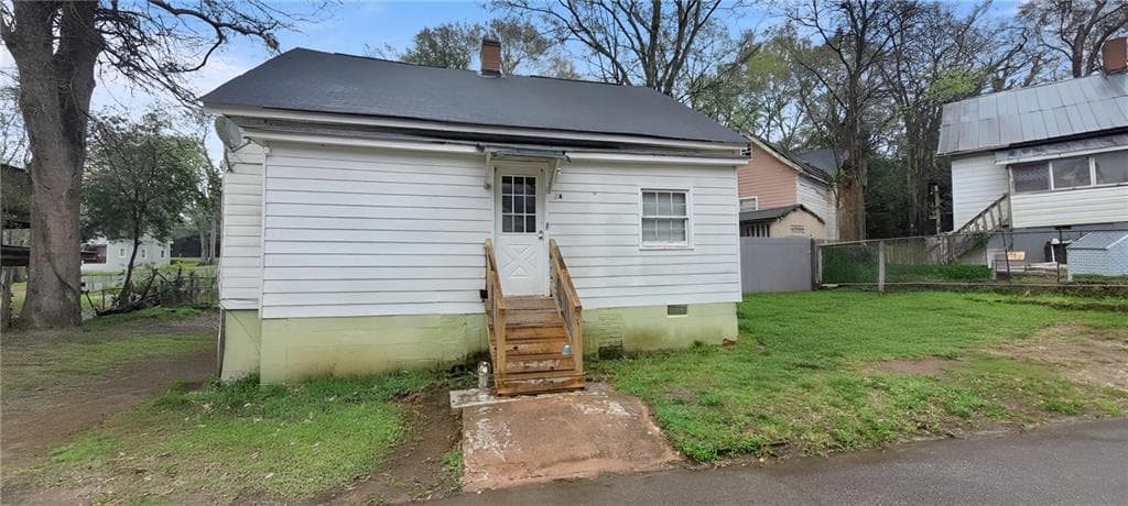 2 bedroom, 2 bathroom, 2,144 sq ft single family residence sold at 2 Willow Street, Porterdale, GA 30014