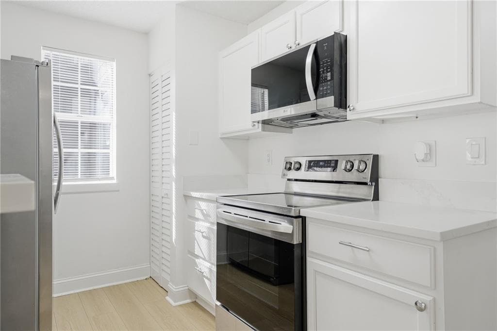 2 bedroom, 2 bathroom, 880 sq ft condominium for sale at 904 Wentworth Court, Alpharetta, GA 30022 — photo 10