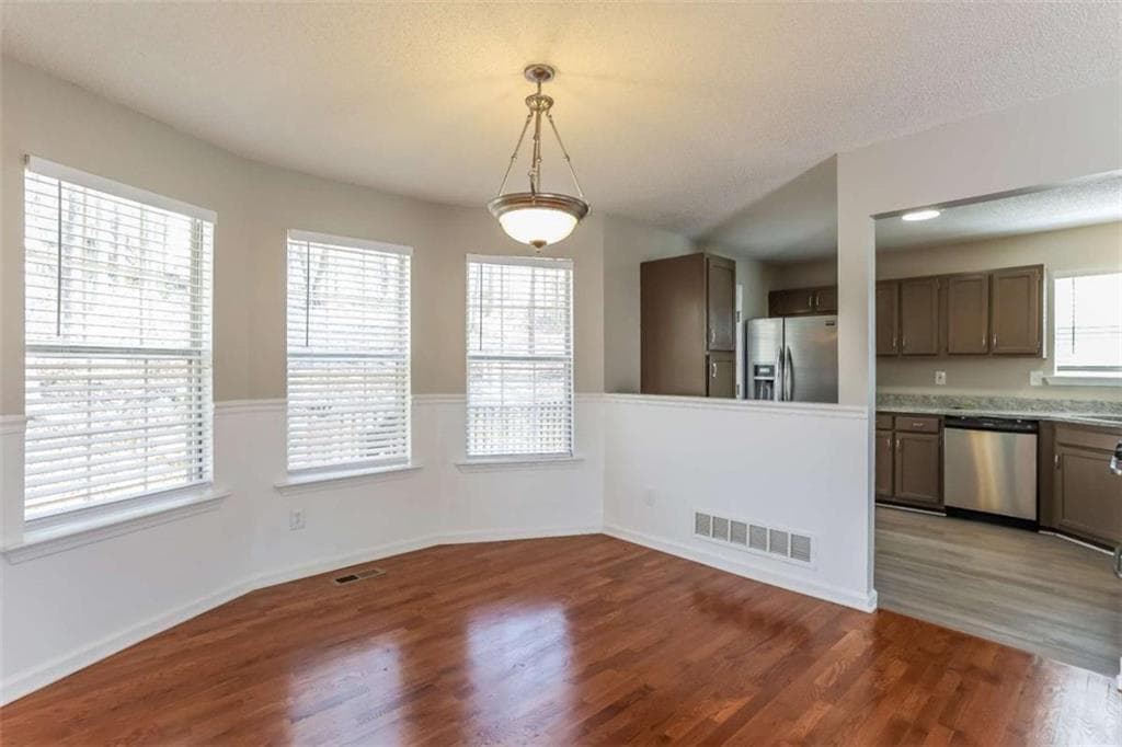 4 bedroom, 4 bathroom, 2,128 sq ft single family residence for sale at 213 Lost Lake Way, Villa Rica, GA 30180 — photo 9