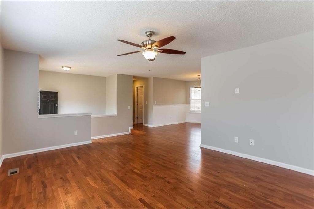 4 bedroom, 4 bathroom, 2,128 sq ft single family residence for sale at 213 Lost Lake Way, Villa Rica, GA 30180 — photo 8
